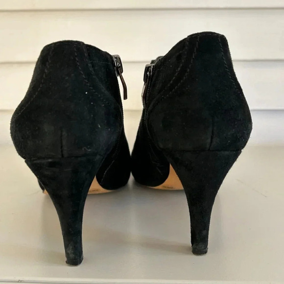 Vince Camuto Vo-Vola Heeled Booties Sz 6.5 - Picture 6 of 10